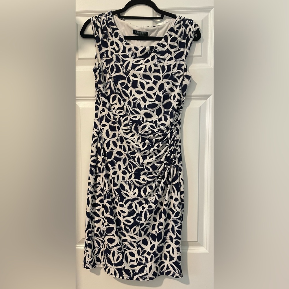 Lauren by RL navy and white cap sleeve dress. Fully lined. Shirred waist. Size 8